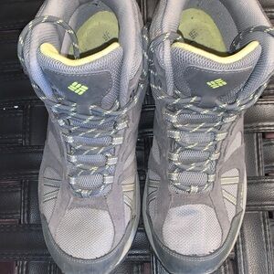 Columbia waterproof techlite  Gray and Yellow High-Top Hiking Shoes